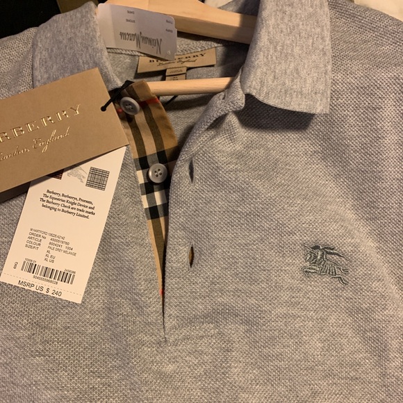 Authentic Men’s Burberry Polo NEW!! - Picture 3 of 6